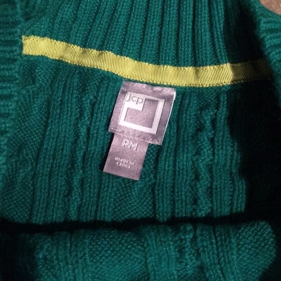 Green boat neck sweater - Picture 5 of 6